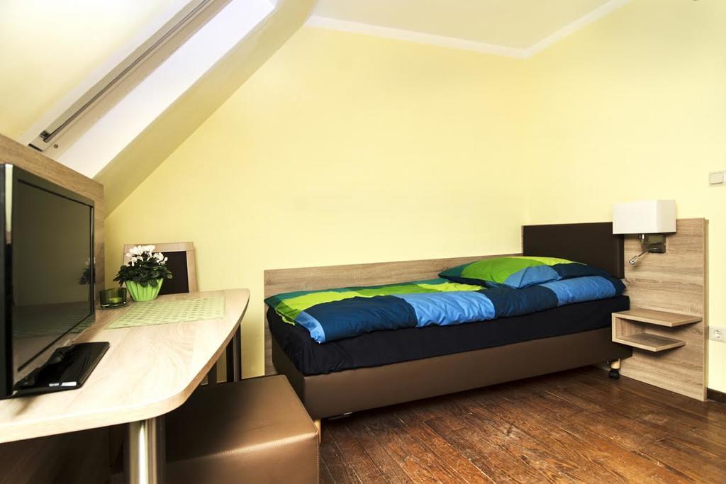 Guest House Am Sonnenwinkel Schledehausen Buitenkant foto